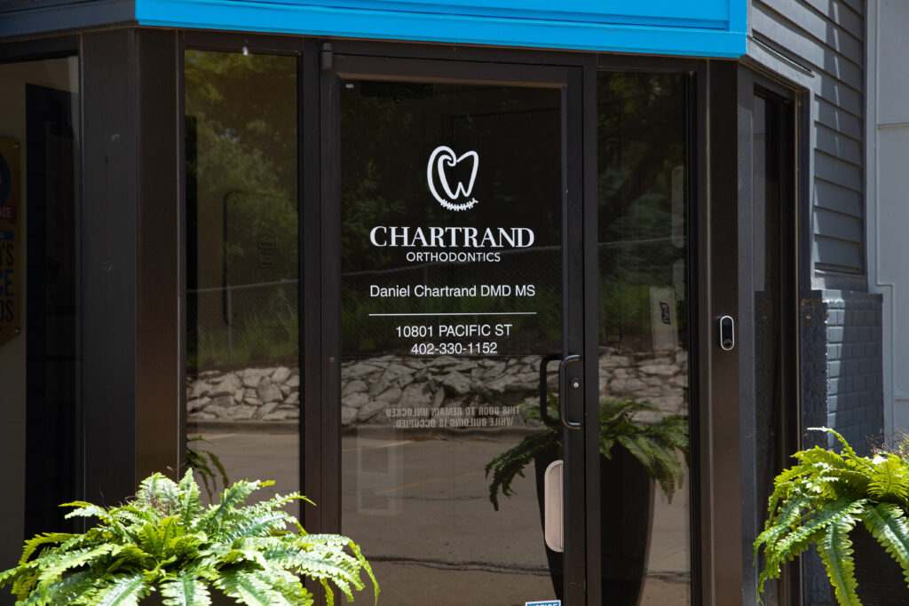 chartrand-ortho-office-1660 chartrand-ortho-office-1660